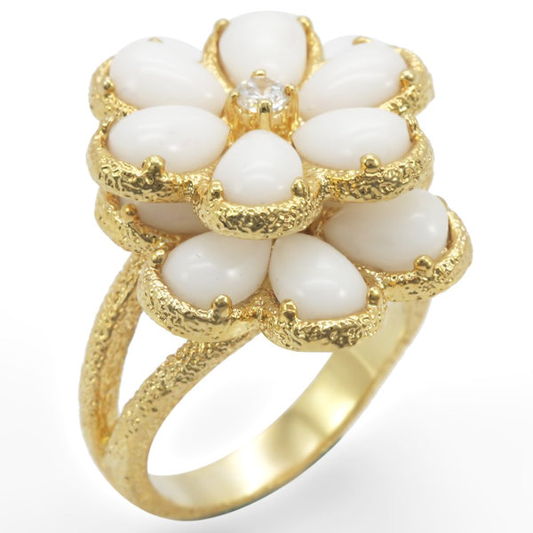 1W045 Gold Brass Ring with Synthetic in White